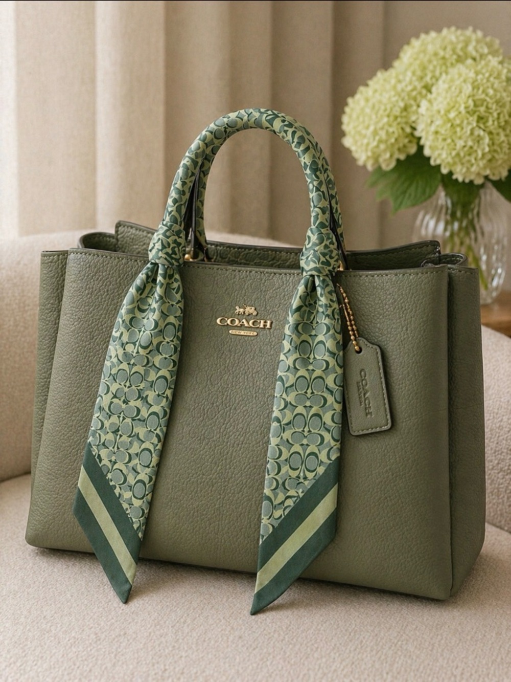 COACH GREEN SIGNATURE C SILK SKINNY SCARF BAG HANDLE WRAP HAIR NECK TIE NWT